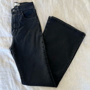A&F 24 short, ultra high rise flare jeans curve love
